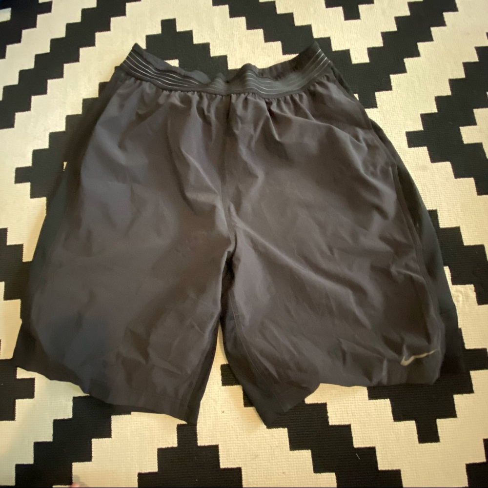 NIKE DRI-FIT Shorts - Black MENS XL Lightweight